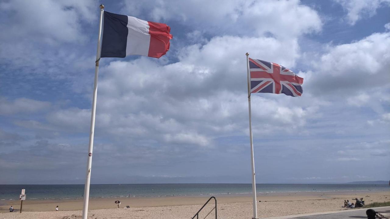 Seashore Hideaway Studio Hermanville-sur-Mer Buitenkant foto